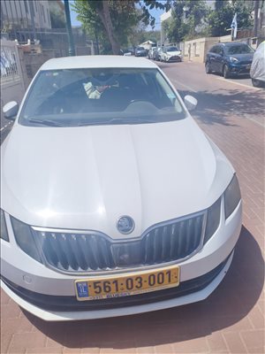 סקודה אוקטביה 2018 יד  2 