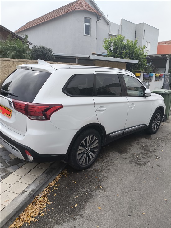 תמונה 5 ,מיצובישי אאוטלנדר יד 2 2021 101000 ק"מ