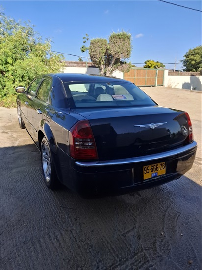 תמונה 2 ,קרייזלר 300C יד 6 2005 297000 ק"מ