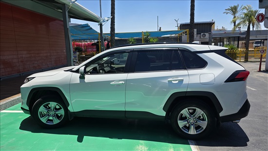 תמונה 3 ,טויוטה RAV4 יד 1 2023 0 ק"מ