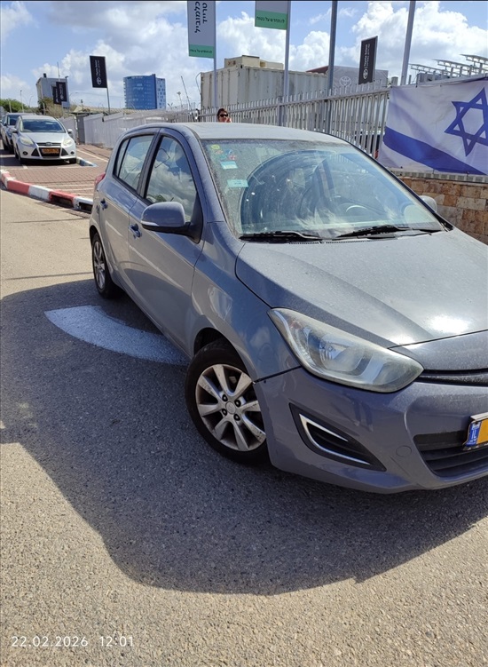 תמונה 5 ,יונדאי i20 יד 3 2013 135000 ק"מ