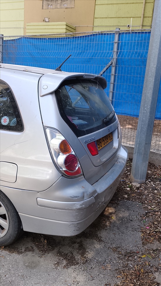 תמונה 2 ,סוזוקי ליאנה יד 3 2007 0 ק"מ