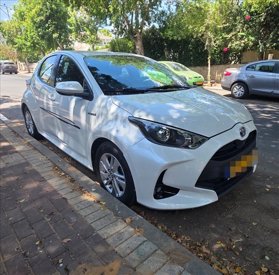 תמונה 3 ,טויוטה יאריס הייבריד יד 1 2021 83232 ק"מ