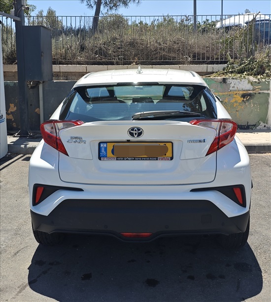 תמונה 2 ,טויוטה C-HR יד 2 2019 62500 ק"מ