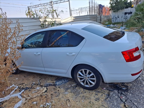 תמונה 3 ,סקודה אוקטביה יד 4 2017 307000 ק"מ