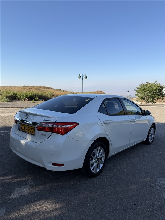 תמונה 8 ,טויוטה קורולה יד 2 2015 180000 ק"מ