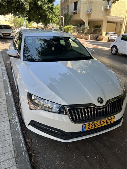 תמונה 2 ,סקודה סופרב יד 1 2020 64000 ק"מ