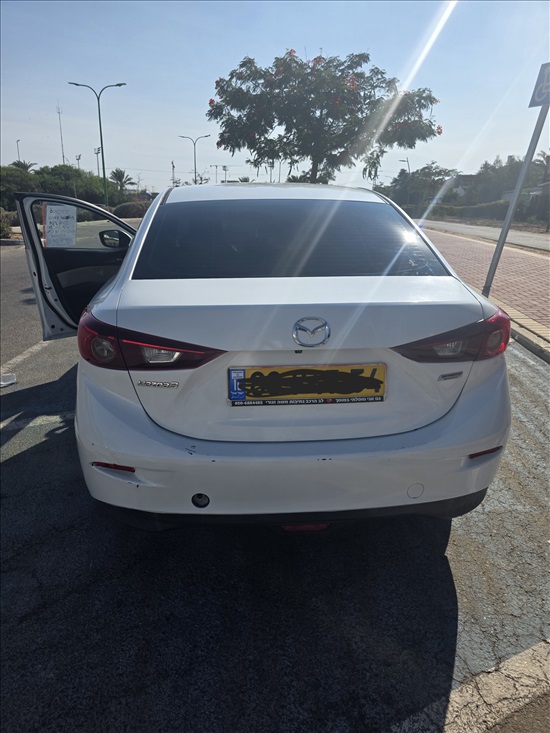 תמונה 2 ,מאזדה  החדשה  3 יד 4 2016 180000 ק"מ