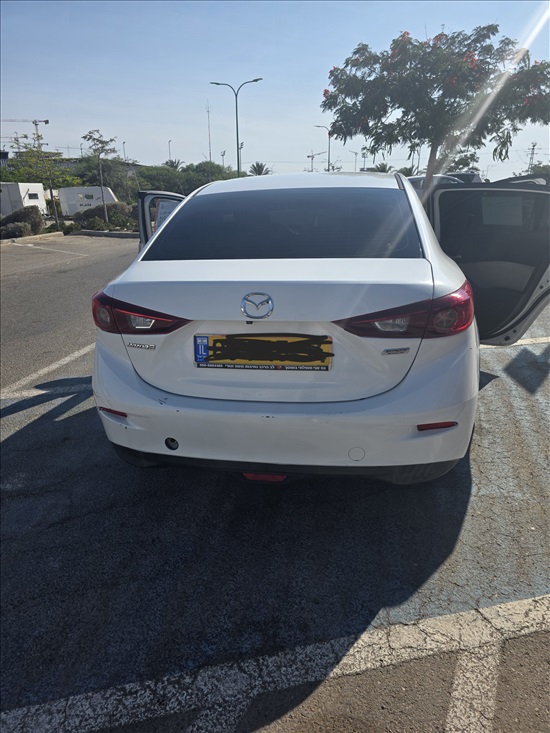 תמונה 3 ,מאזדה  החדשה  3 יד 4 2016 180000 ק"מ