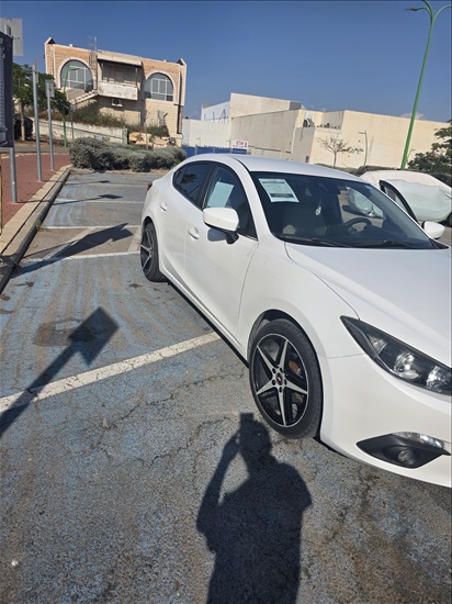 תמונה 7 ,מאזדה  החדשה  3 יד 4 2016 180000 ק"מ