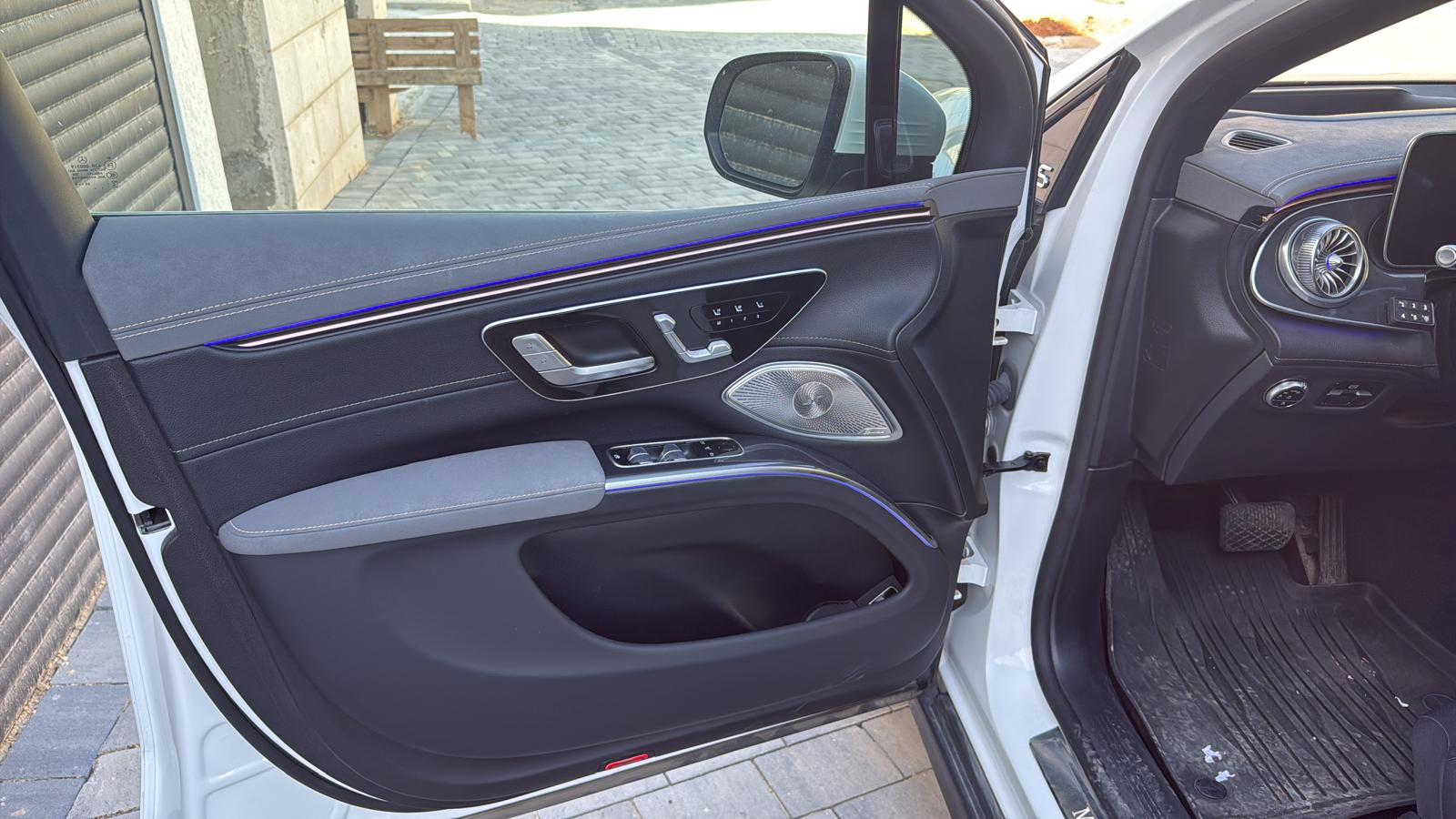 תמונה 2, מרצדס EQS SUV יד 1 2023 | 70000 קמ