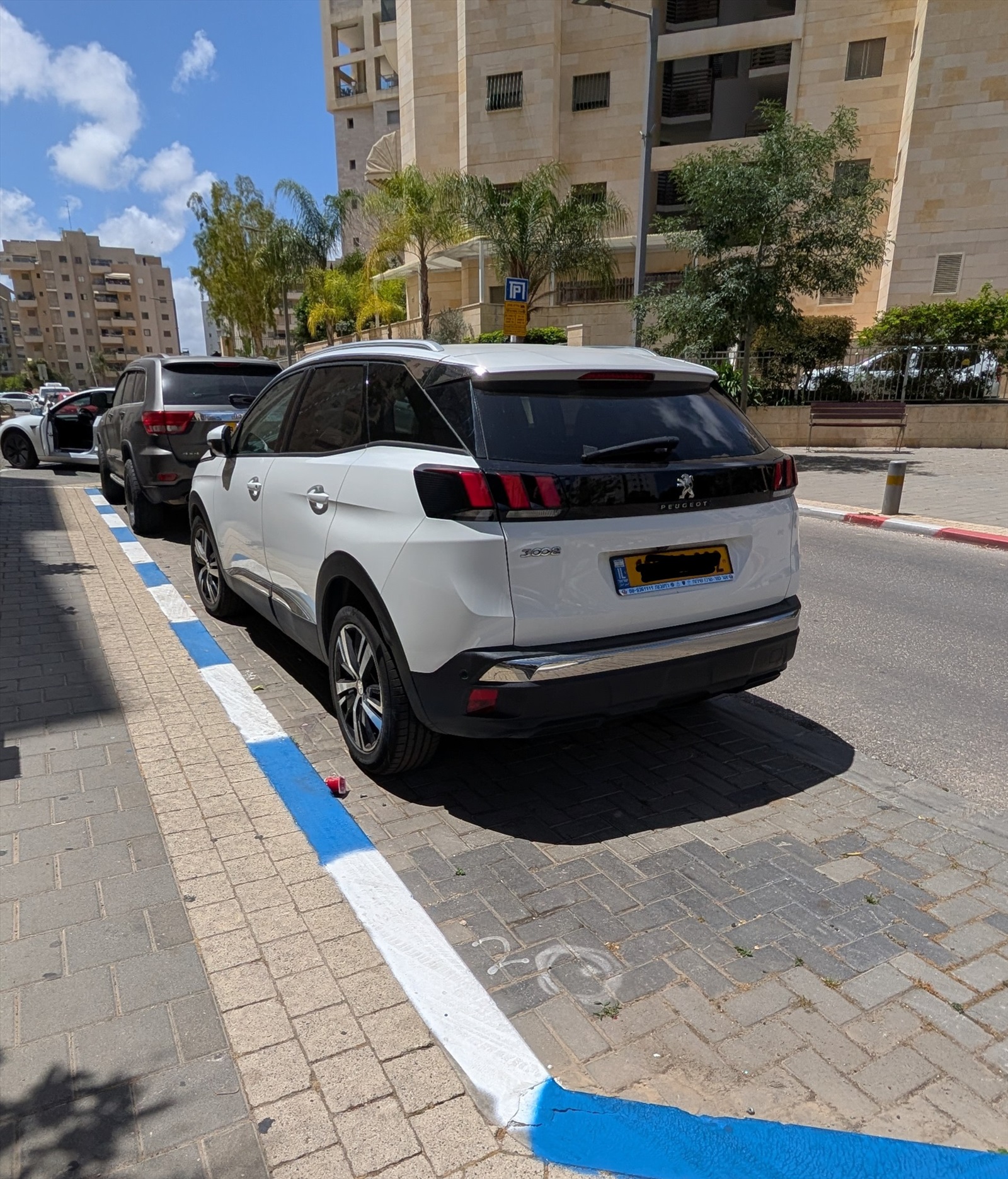 תמונה 3, פיגו
 3008 יד 1 2020 | 49000 קמ