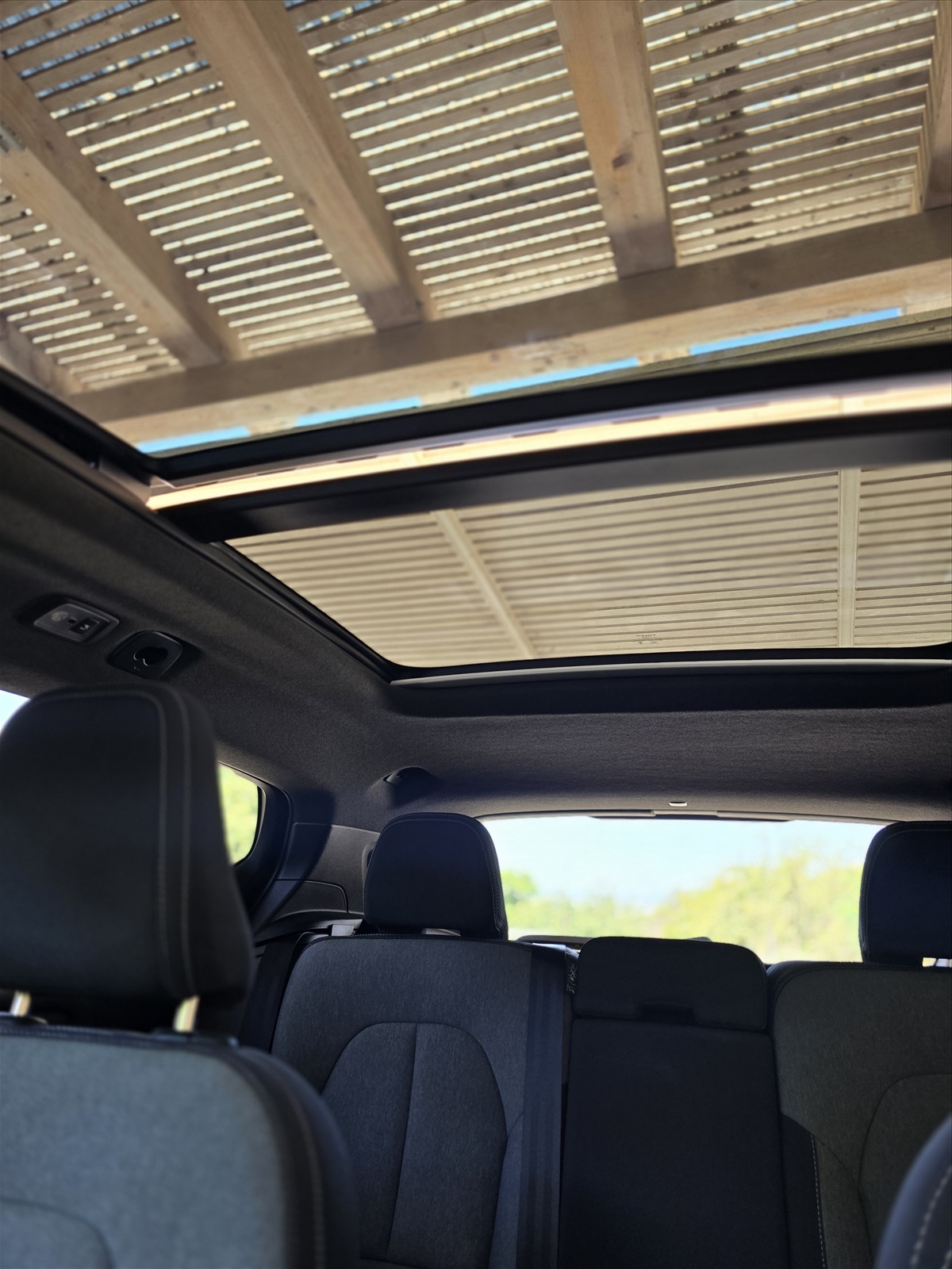 תמונה 4, וולוו XC40 יד 1 2024 | 27000 קמ