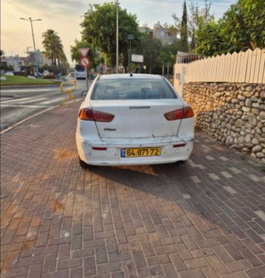 תמונה 4, מיצובישי לנסר קלאסיק יד 4 2010 | 290000 קמ