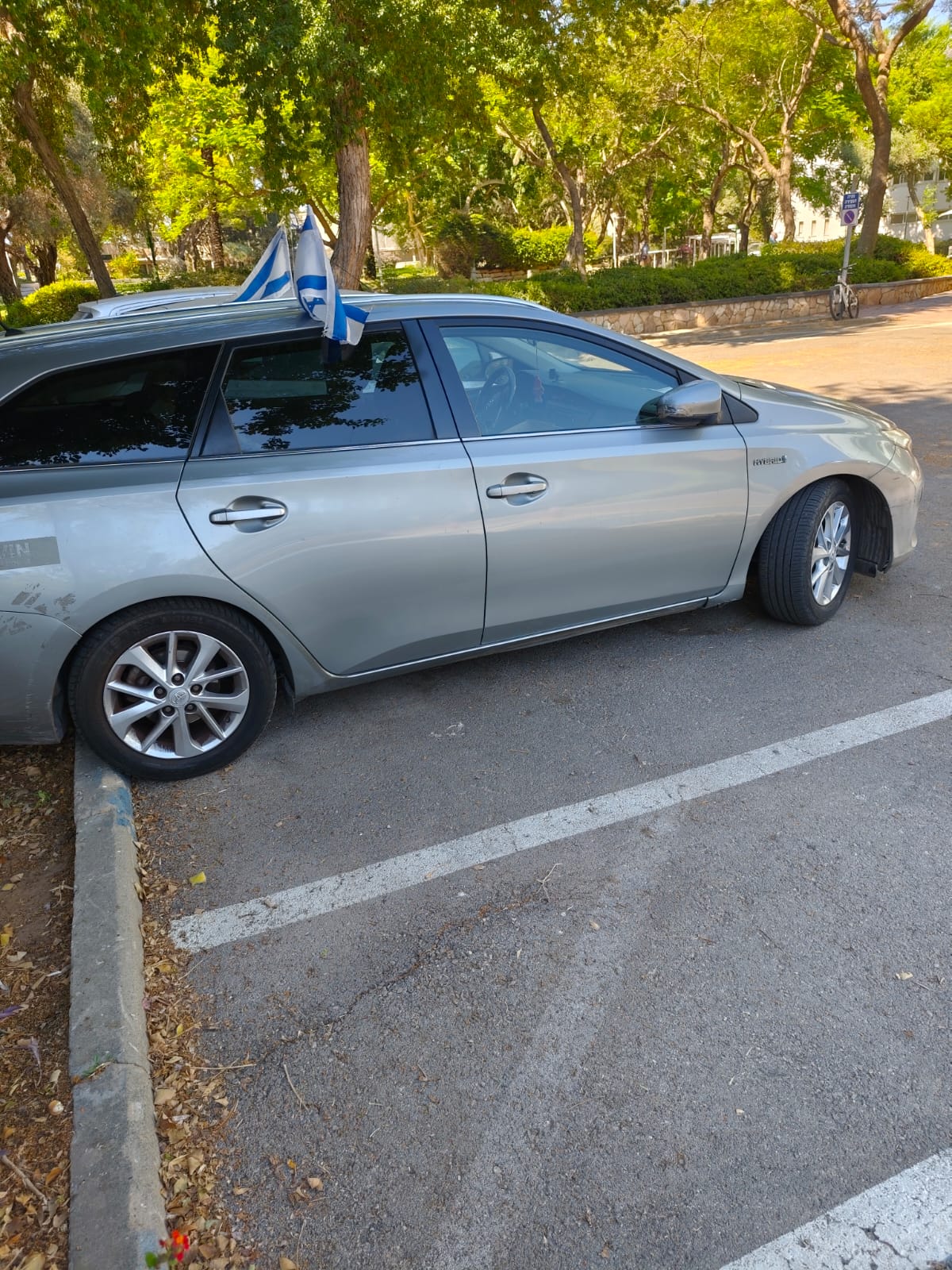 תמונה 3, טויוטה אוריס TS הייבריד
 יד 2 2014 | 218000 קמ