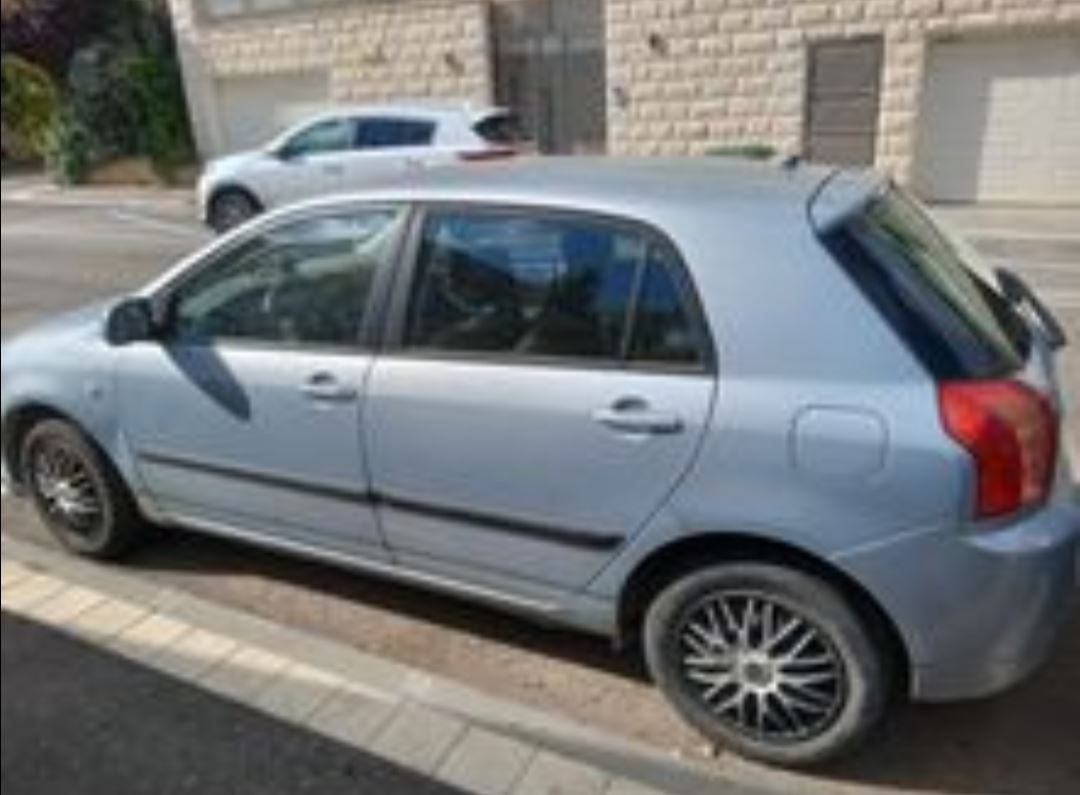 תמונה 2, טויוטה קורולה RunX יד 1 2005 | 234000 קמ