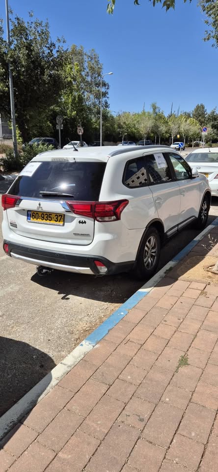 תמונה 2, מיצובישי אאוטלנדר יד 3 2016 | 250000 קמ