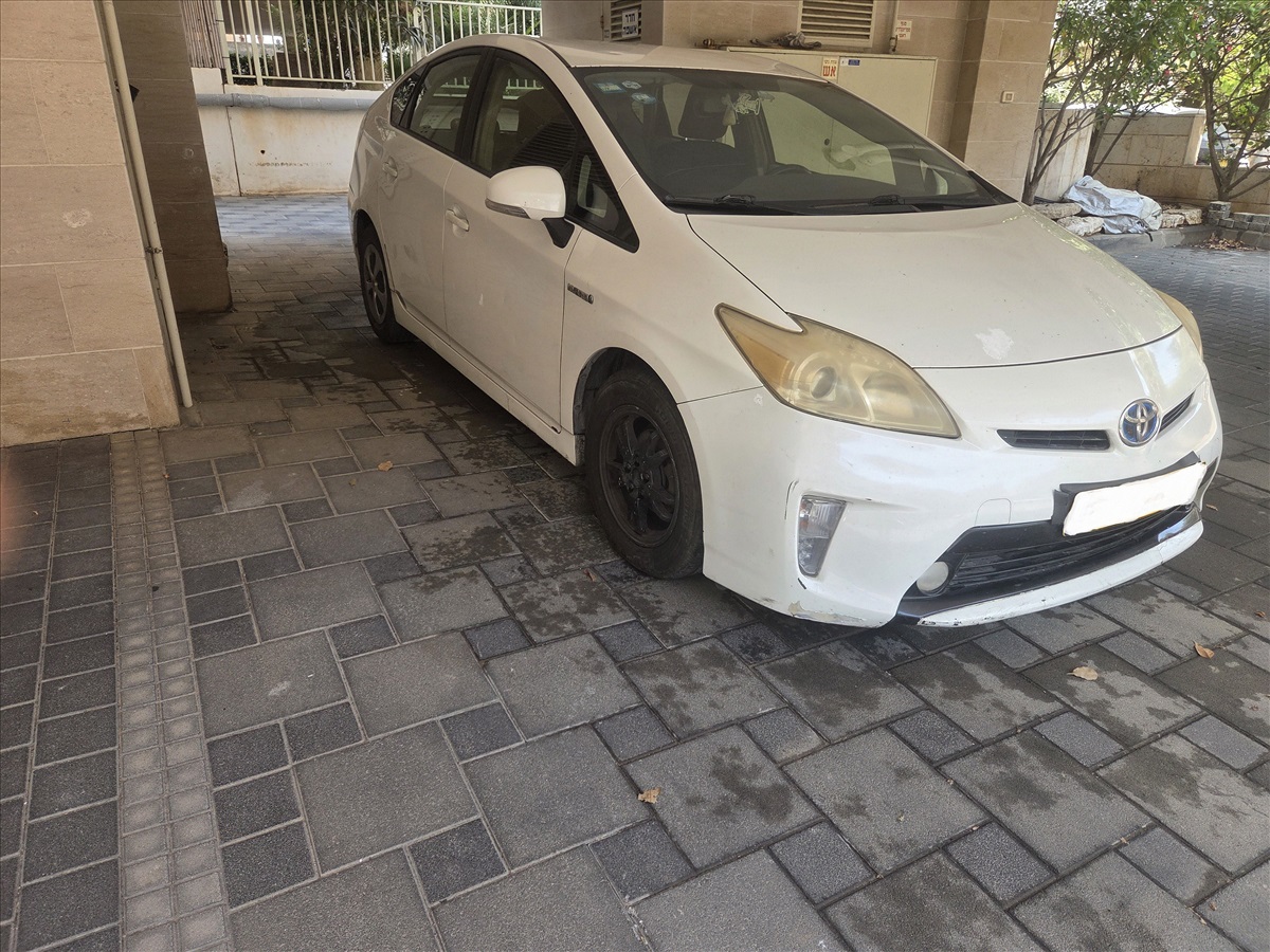 תמונה 1, טויוטה פריוס יד 2 2014 | 219200 קמ