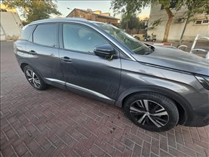פיג'ו
 3008 2023 יד  1 