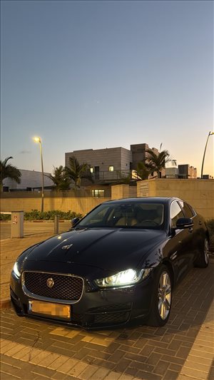 יגואר XE
 2018 יד  4 