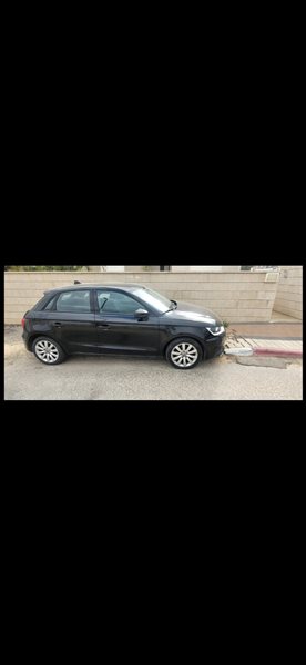 אאודי A1 2017 יד  4 