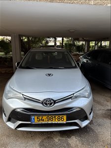 טויוטה אונסיס 2017 יד2 