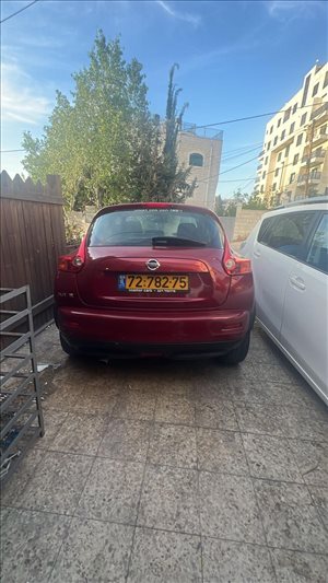 ניסאן
 ג`וק 2011 יד  2 