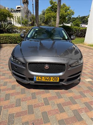 יגואר XE
 2016 יד  2 