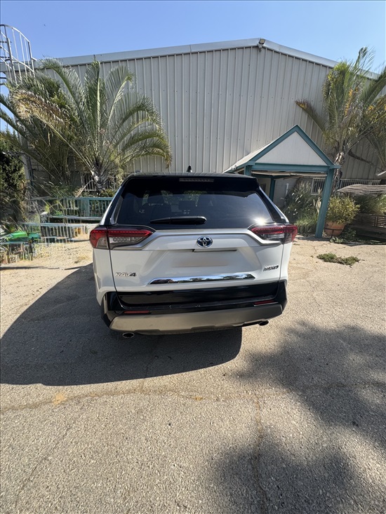 תמונה 5 ,טויוטה RAV4 יד 1 2024 29800 ק"מ