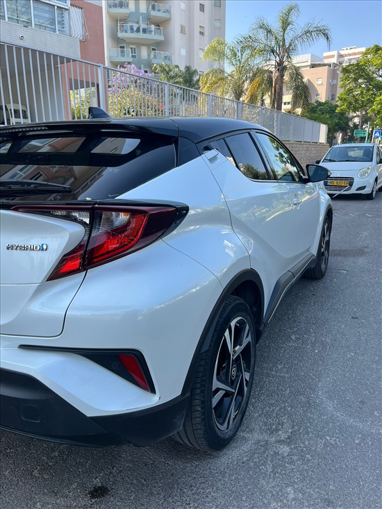תמונה 5 ,טויוטה C-HR יד 1 2023 59000 ק"מ