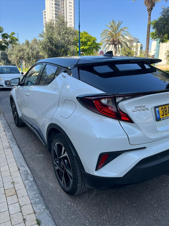תמונה 6 ,טויוטה C-HR יד 1 2023 59000 ק"מ