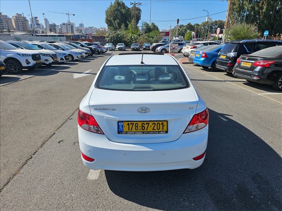 תמונה 4 ,יונדאי i25 יד 2 2018 110000 ק"מ