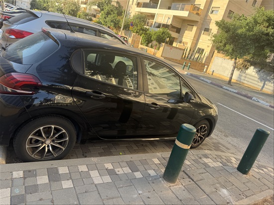 תמונה 3 ,פיג'ו
 208 יד 2 2017 63000 ק"מ