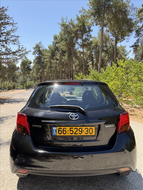 תמונה 8 ,טויוטה יאריס יד 2 2014 177000 ק"מ