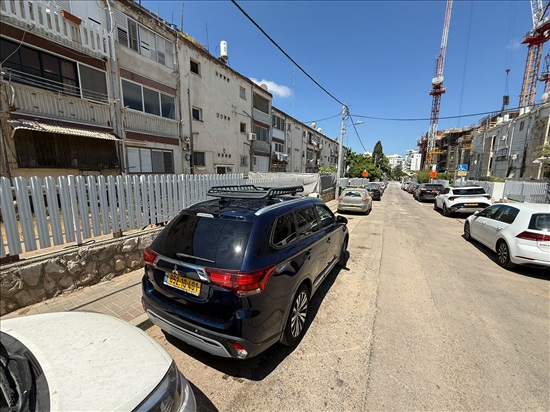 תמונה 5 ,מיצובישי אאוטלנדר יד 2 2020 100000 ק"מ