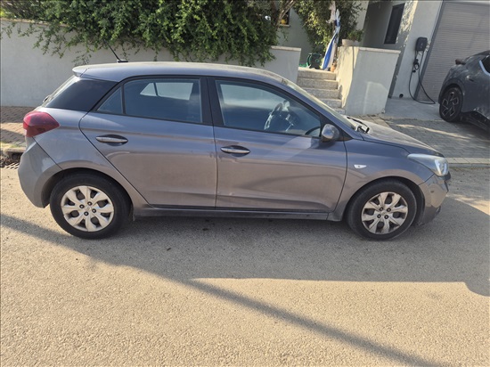 תמונה 2 ,יונדאי i20 יד 2 2021 145000 ק"מ