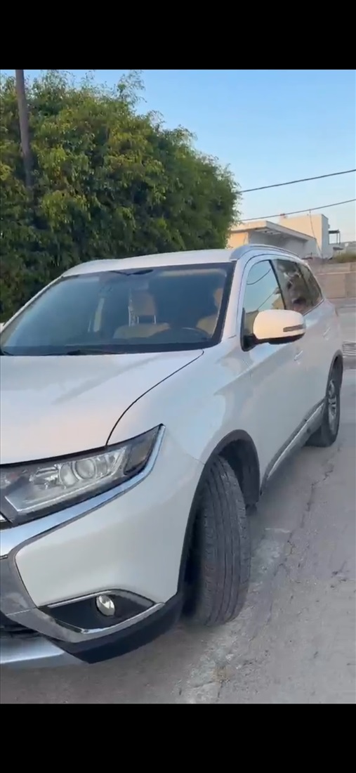 תמונה 5 ,מיצובישי אאוטלנדר יד 2 2016 148000 ק"מ