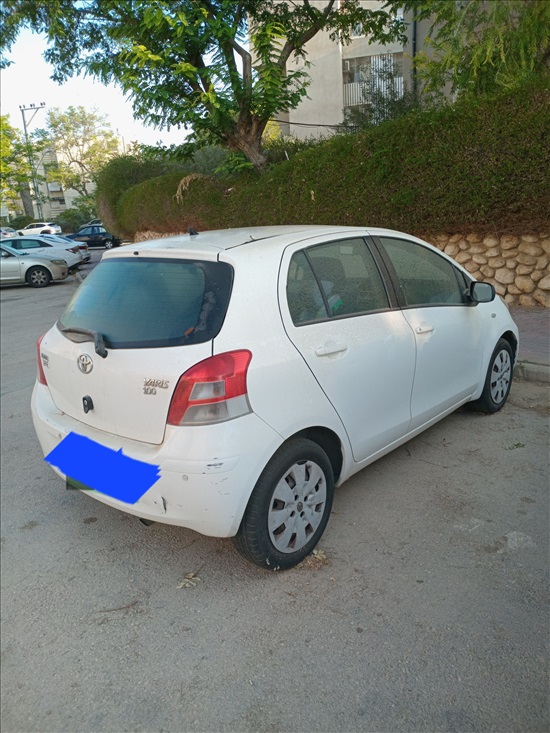 תמונה 2 ,טויוטה יאריס יד 3 2010 175000 ק"מ