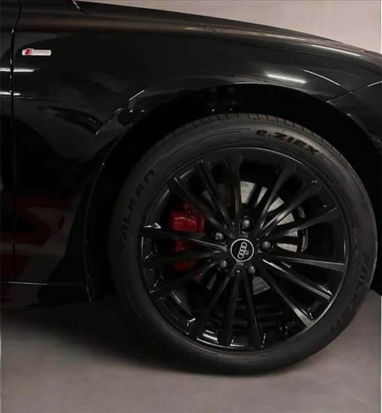 תמונה 5 ,אאודי A6 E-tron יד 1 2025 14000 ק"מ