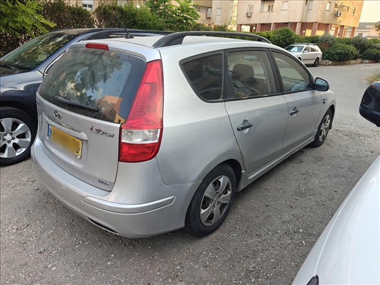 תמונה 2 ,יונדאי i30 CW יד 5 2011 225300 ק"מ