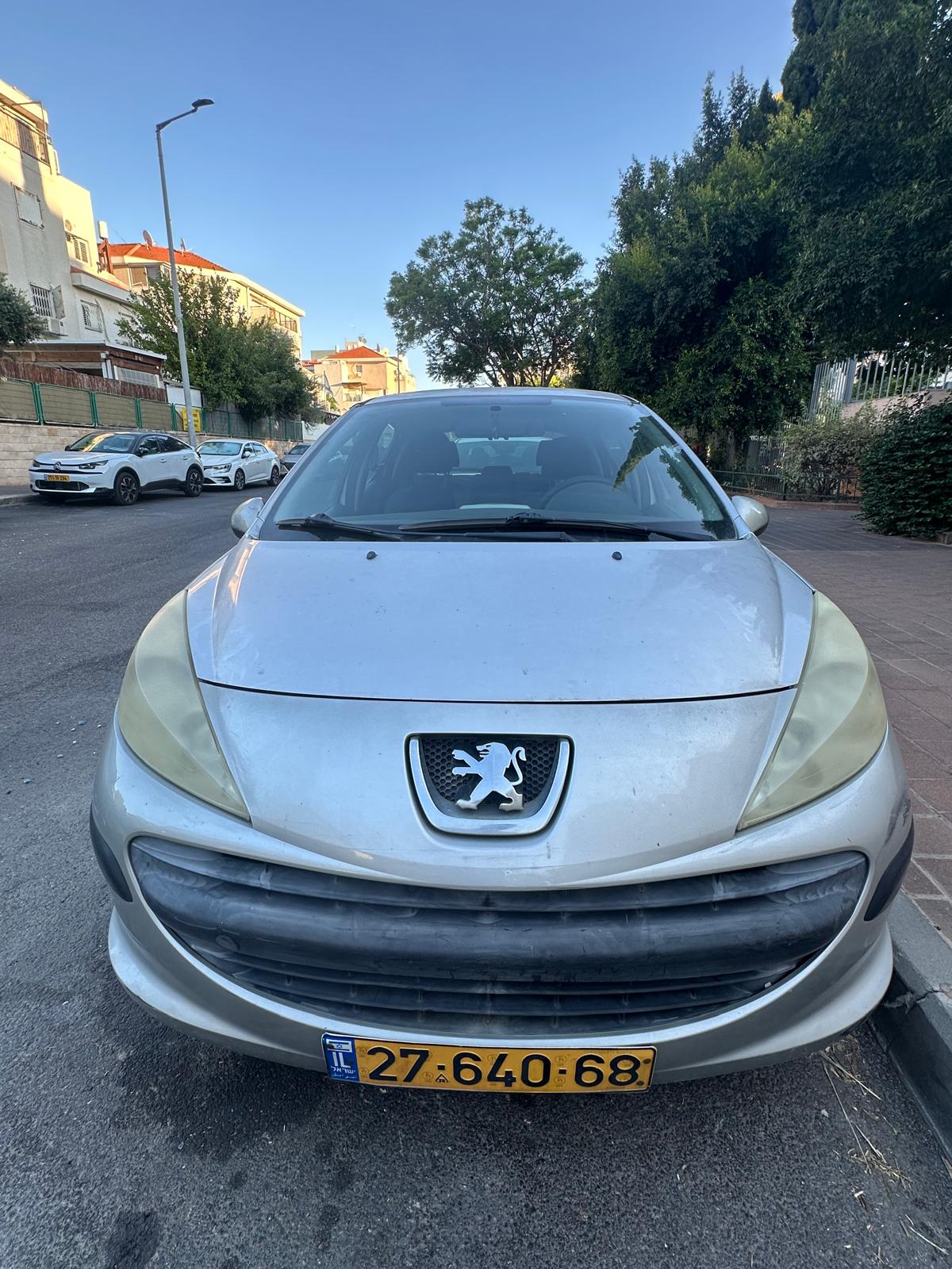 תמונה 1, פיגו
 207 יד 2 2009 | 142000 קמ