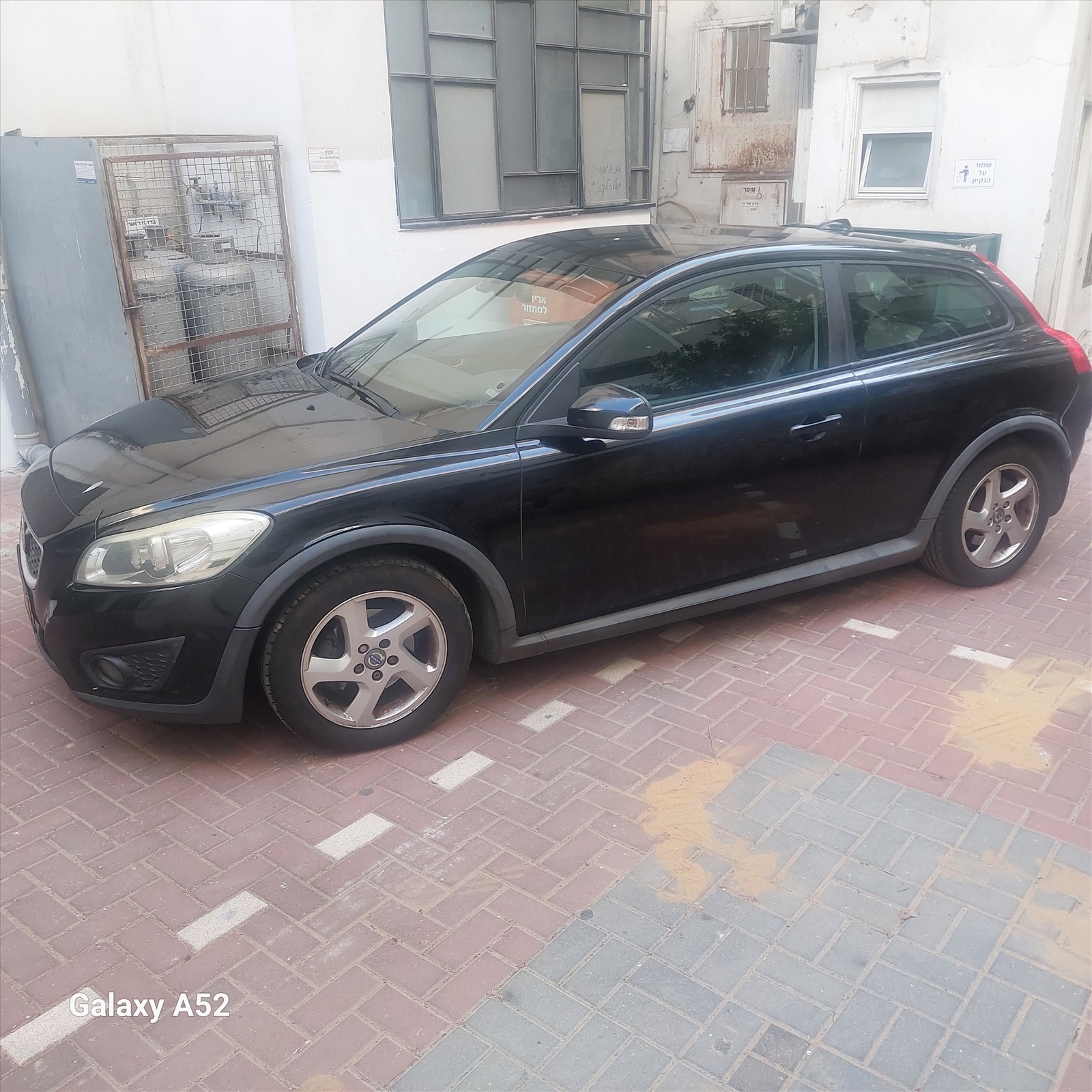 תמונה 2, וולוו C30 יד 4 2011 | 245000 קמ