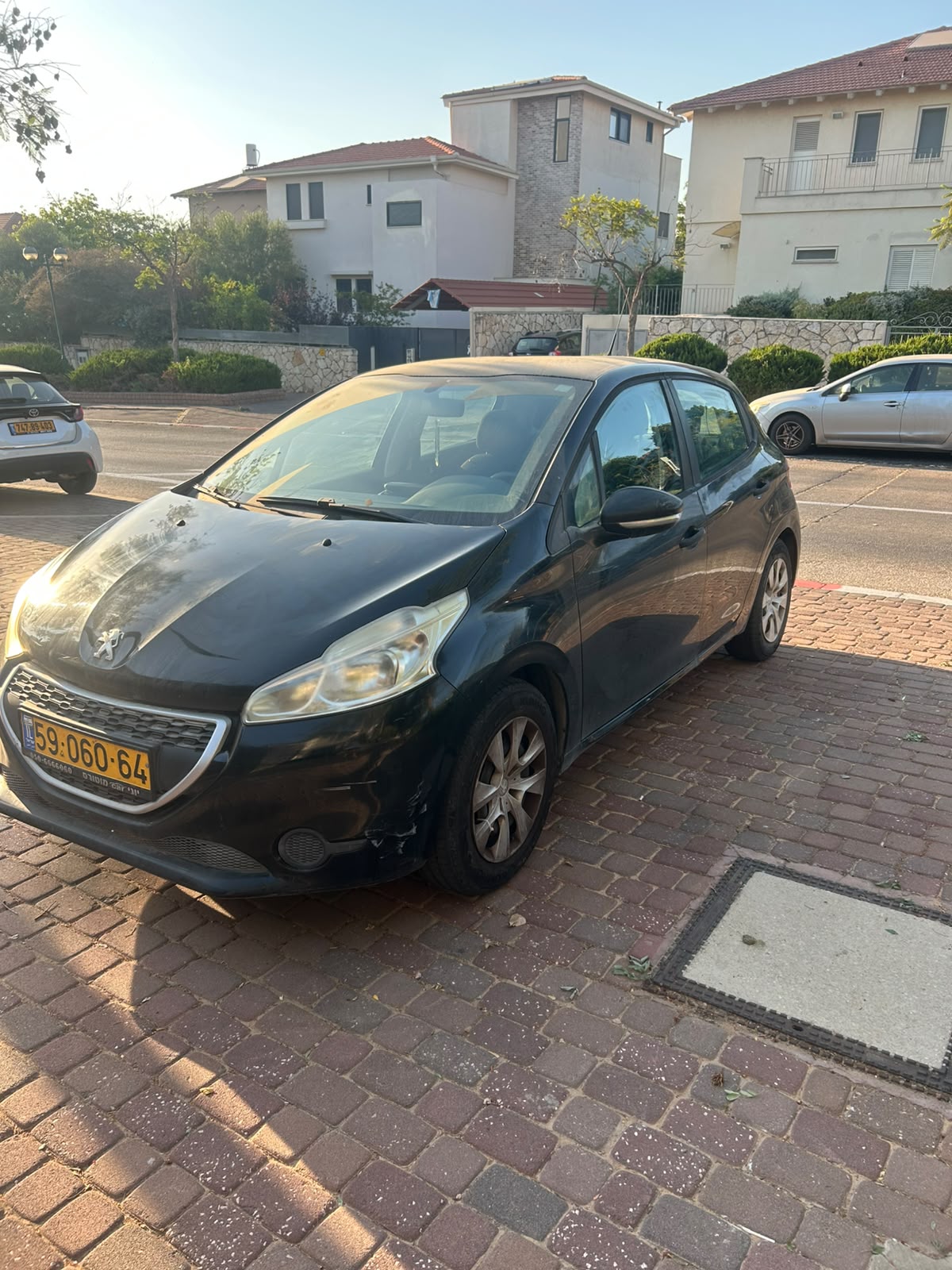 תמונה 2, פיגו 208 יד 2 2014 | 150,000 קמ