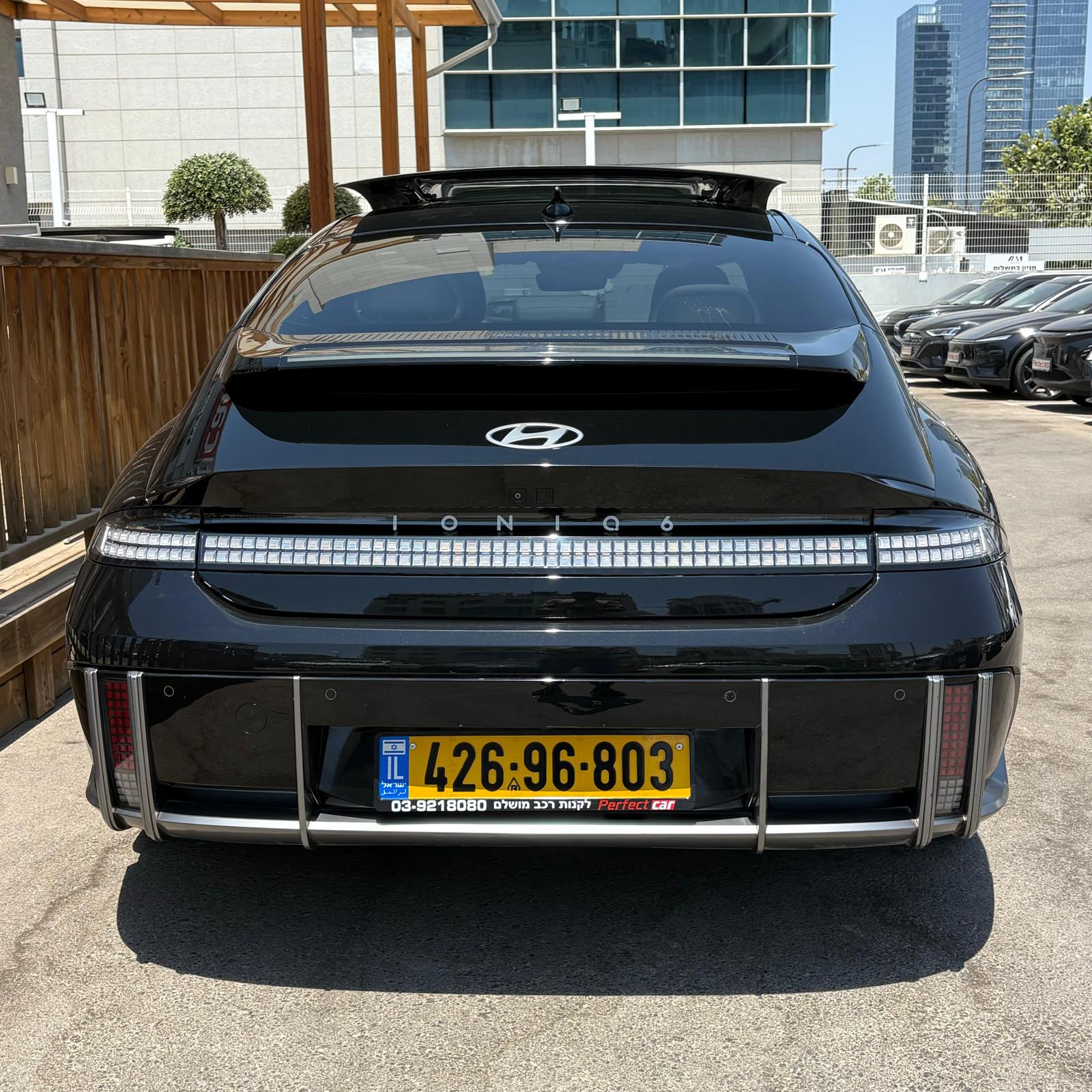 תמונה 2, יונדאי איוניק 6 יד 1 2023 | 63600 קמ