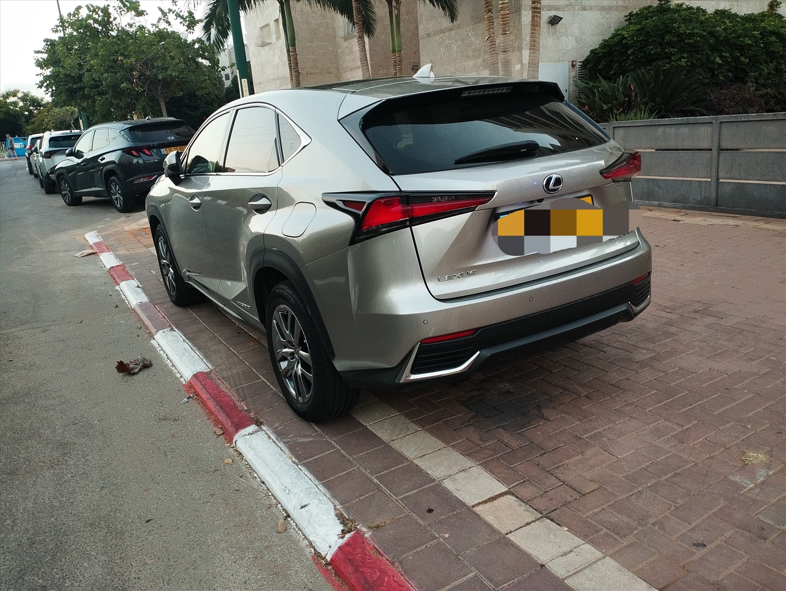 תמונה 3, לקסוס NX
 יד 2 2019 | 96000 קמ