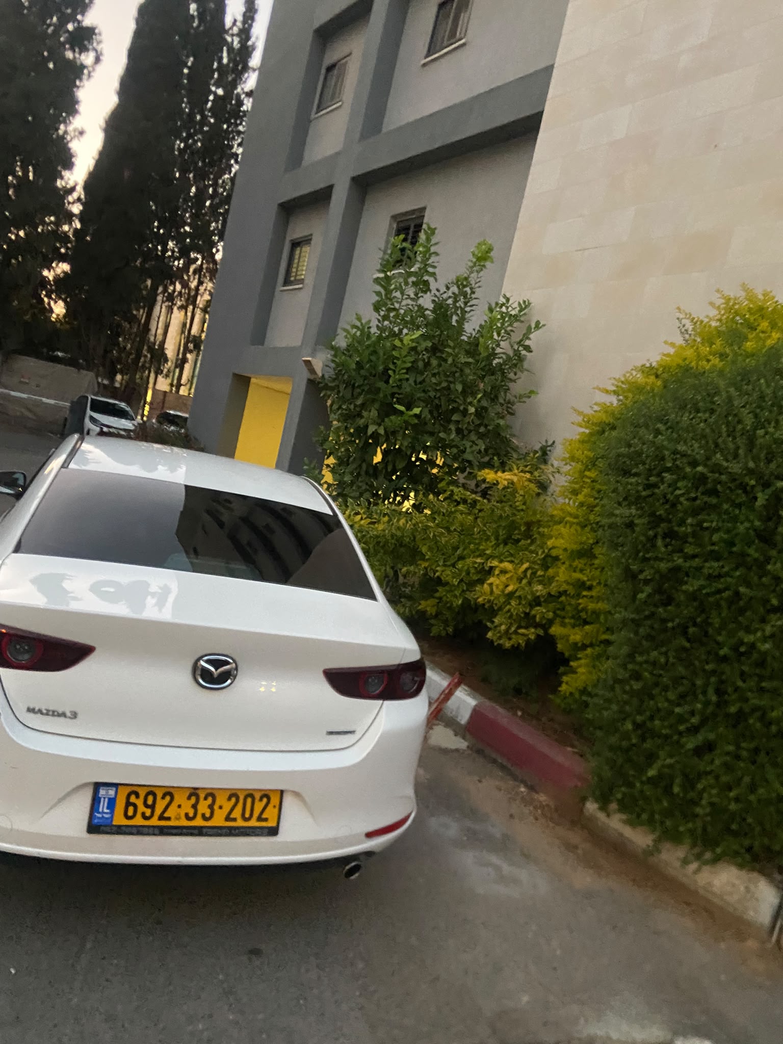 תמונה 2, מאזדה 3 יד 4 2021 | 75000 קמ