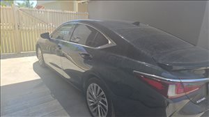 לקסוס ES300H
 2024 יד  2 
