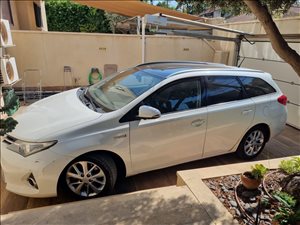 טויוטה אוריס TS הייבריד
 2015 יד  1 