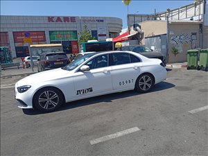מרצדס 220 2023 יד2 