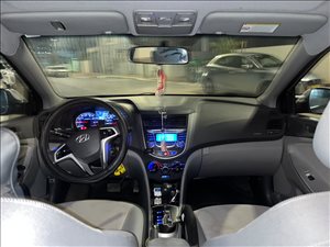 יונדאי i25 2012 יד 2 <br>      